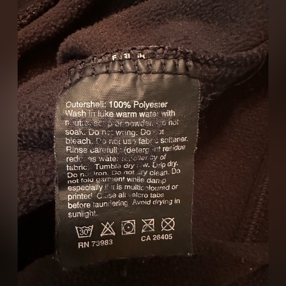 365. Ladies Helly Hansen Vintage Fitted Black White Fleece Zip-Up Floral Jacket - Picture 10 of 13